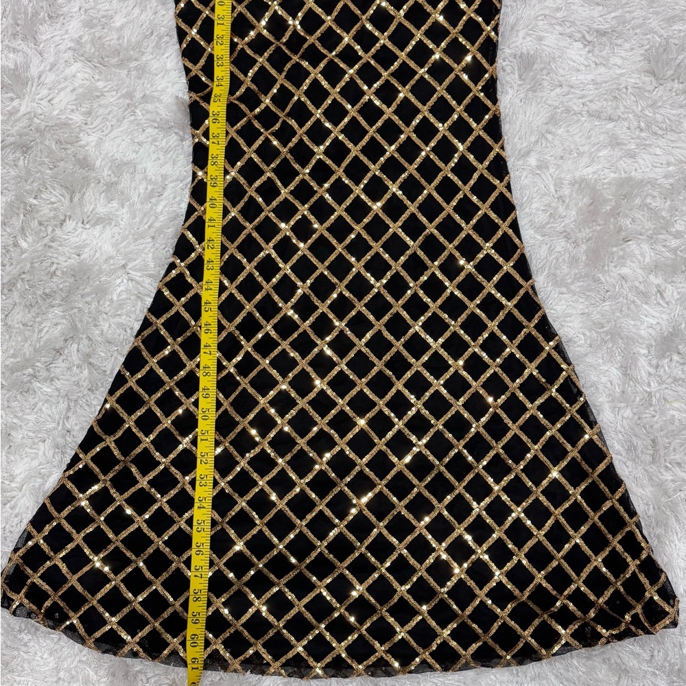 NWOT ✨Sequins Dress with Black and Gold Long Sleeve-Size-M - Picture 17 of 17